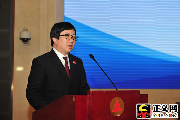 福建省福州市閩侯縣檢察院檢察長江偉發表獲獎感言