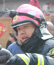 ڸ:13؊^(zhn)ڻ UȞ(zi)2000